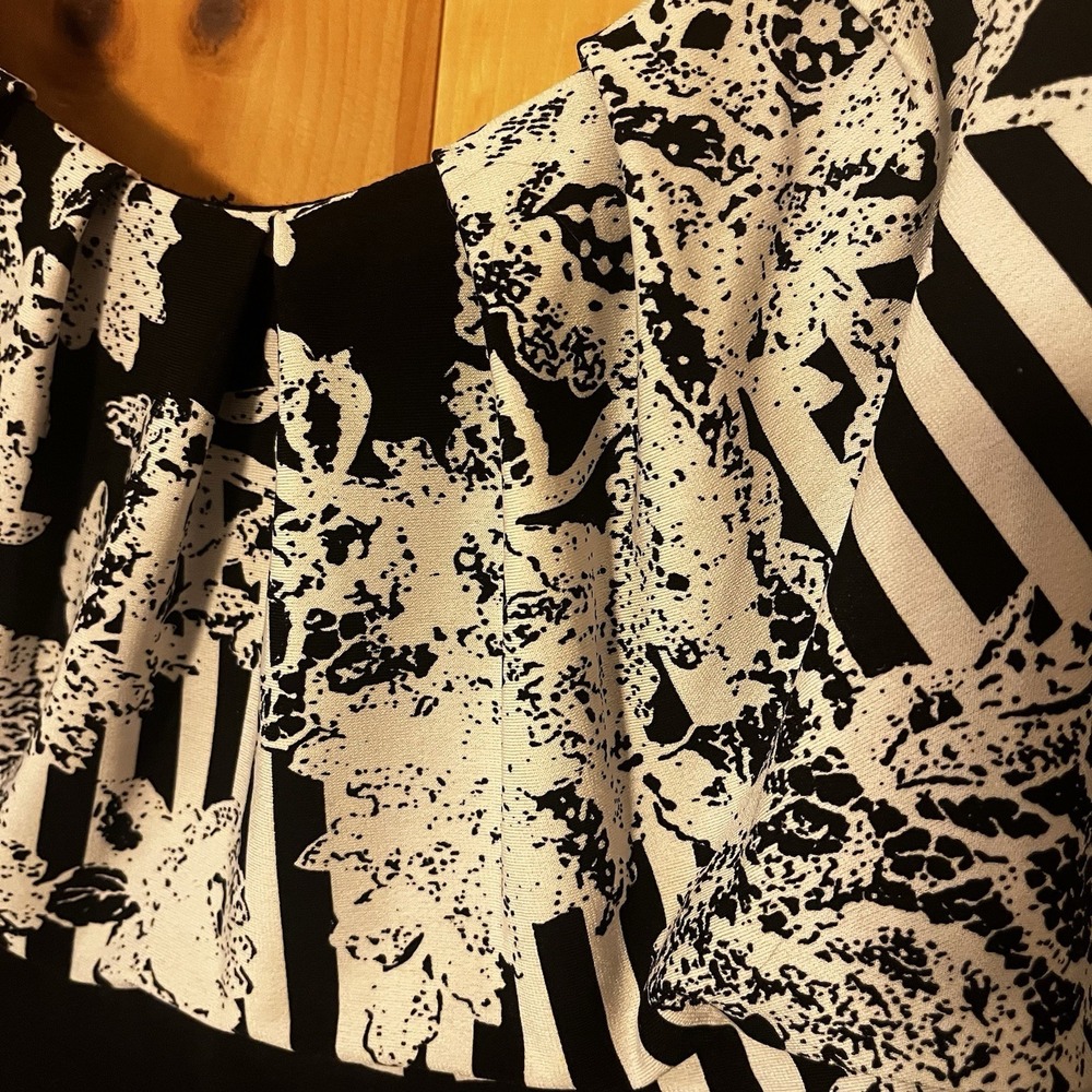Kathy Roberts Womens Dress Size 16 Black & White Floral Sleeveless - Picture 2 of 13